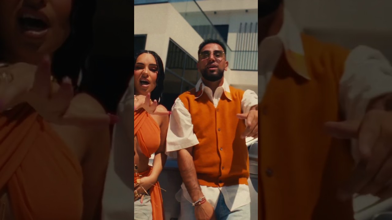 Tonight at Midnight: Don't Miss the Amazing #Amoura Live Show! πΆ