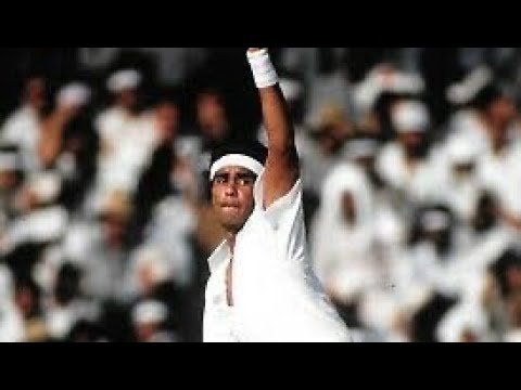 Waqar Younis' Fierce 4/42 vs India in Sharjah 1990 🏏