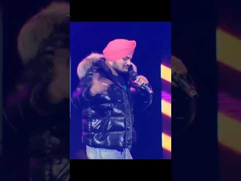 Jatt Da Muqabla | Sidhu Moosewala | Singing at live show #sidhumoosewala #jattdamuqabala #songs