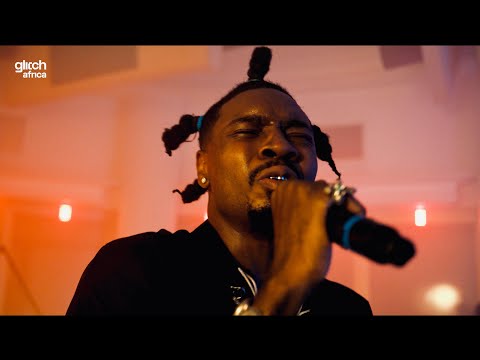 Beeztrap KOTM - FLY GIRL | Glitch Sessions