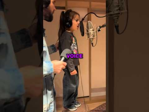 Dad and Daughter's Heartwarming Singing Performance