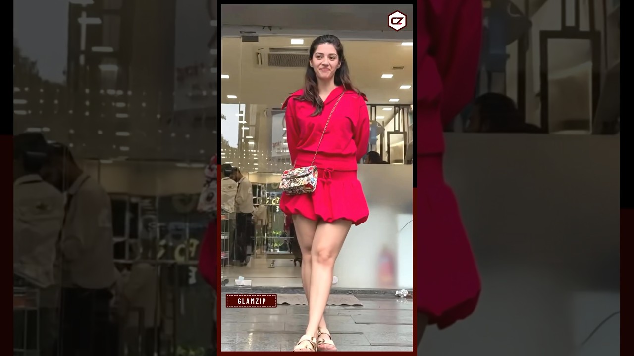 Mehreen Pirzada Turns Heads in Stunning Red Look 🔥
