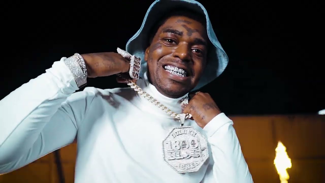 Kodak Black - 300 Blackout πΆ Official Music Video