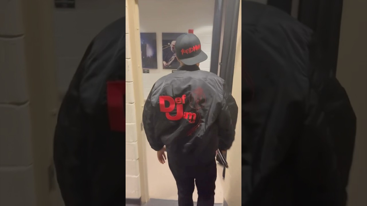 DEF JAM JACKET IS SUPER 🔥 thank you @tomsegura!!