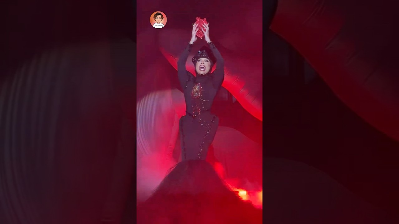 “Her act was INSANE” 😍 #dragrace