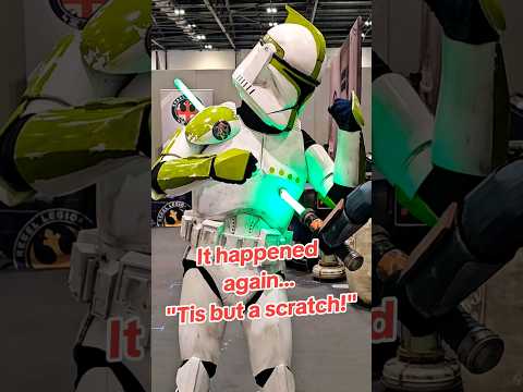 AWESOME Star Wars cosplay at MCM Comic Con London!! #starwars #lightsaber #comiccon #cosplay #funny