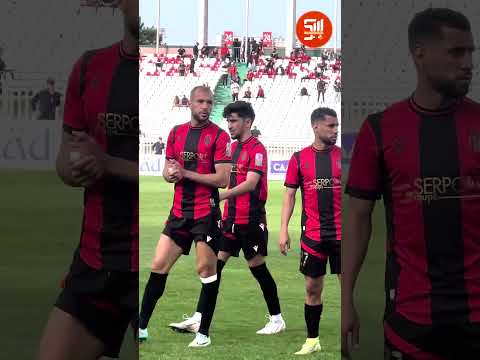 #شاهد..لحظة دخول لاعبين إتحاد الجزائر ضد أولمبي شلف