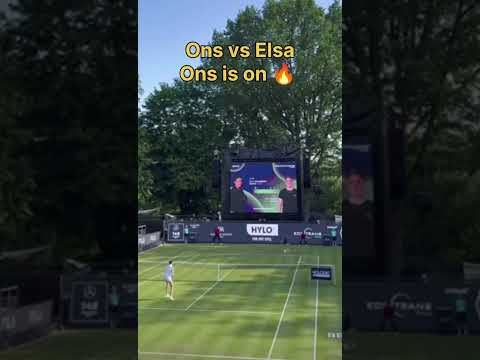 Ons vs Elsa #tennis #tennisplayer #tennisarena #ons #elsa #onsjabeur