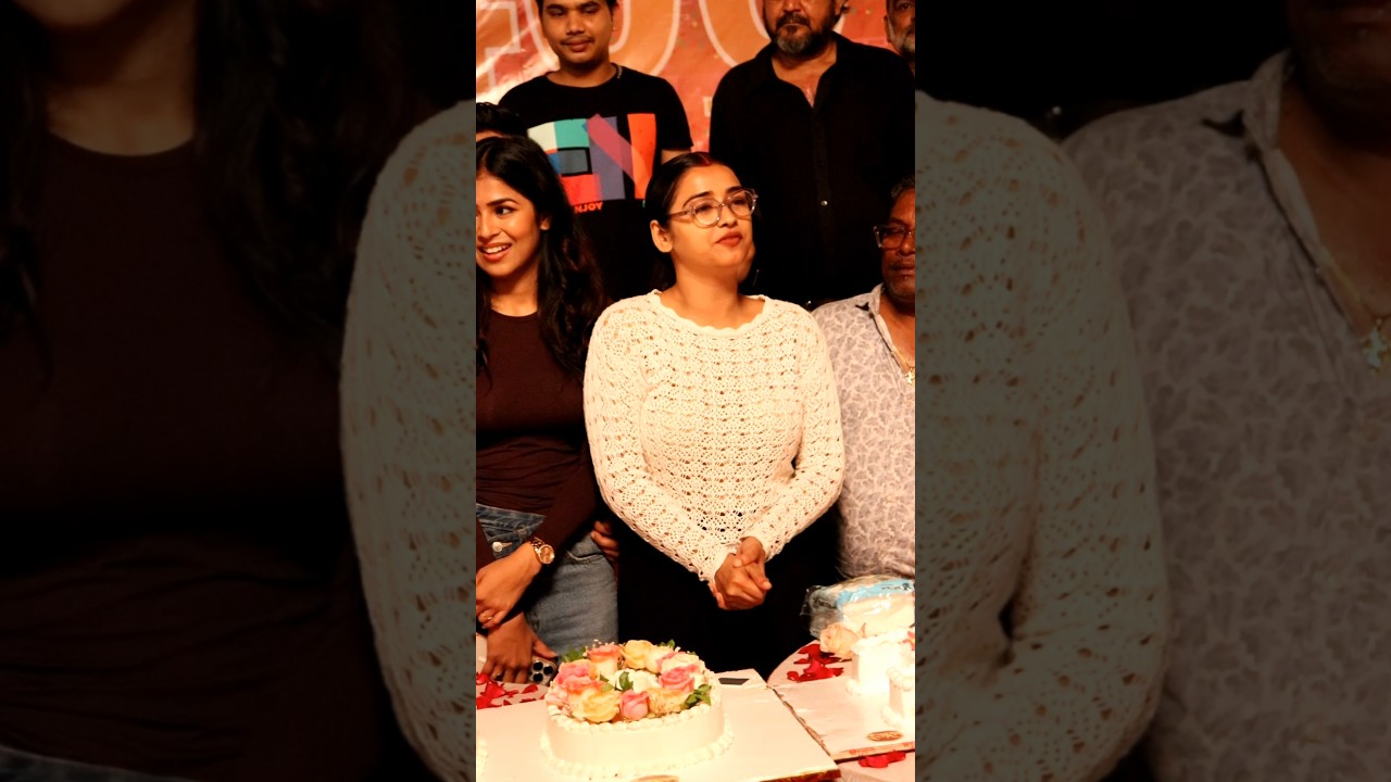 π Ruhi's Special Moment in Mann Sundar 1400th Episode Celebration! | Dangal TV