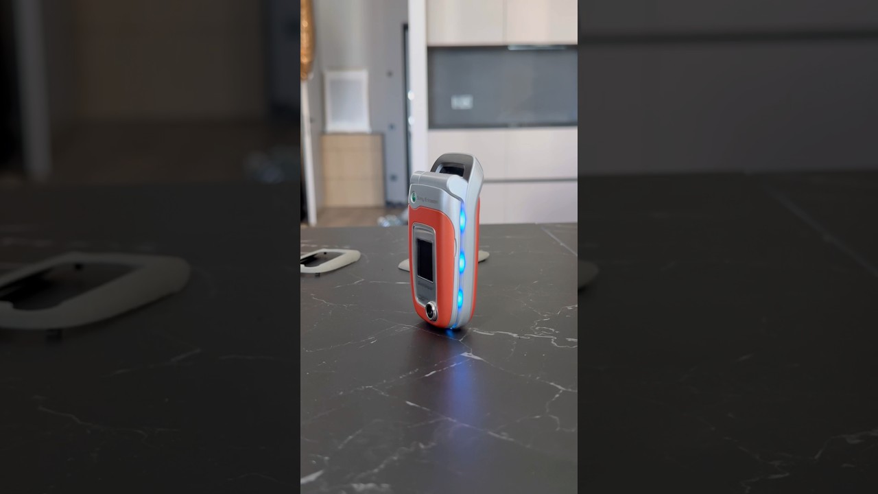 Sony Ericsson Z520: Retro Smartphone 📱