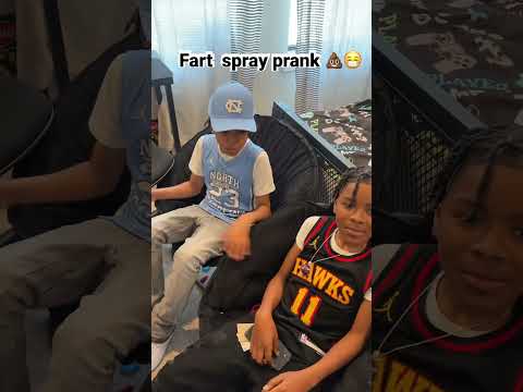 I sprayed fart spray in their hands 🤣💩 #shorts #prank