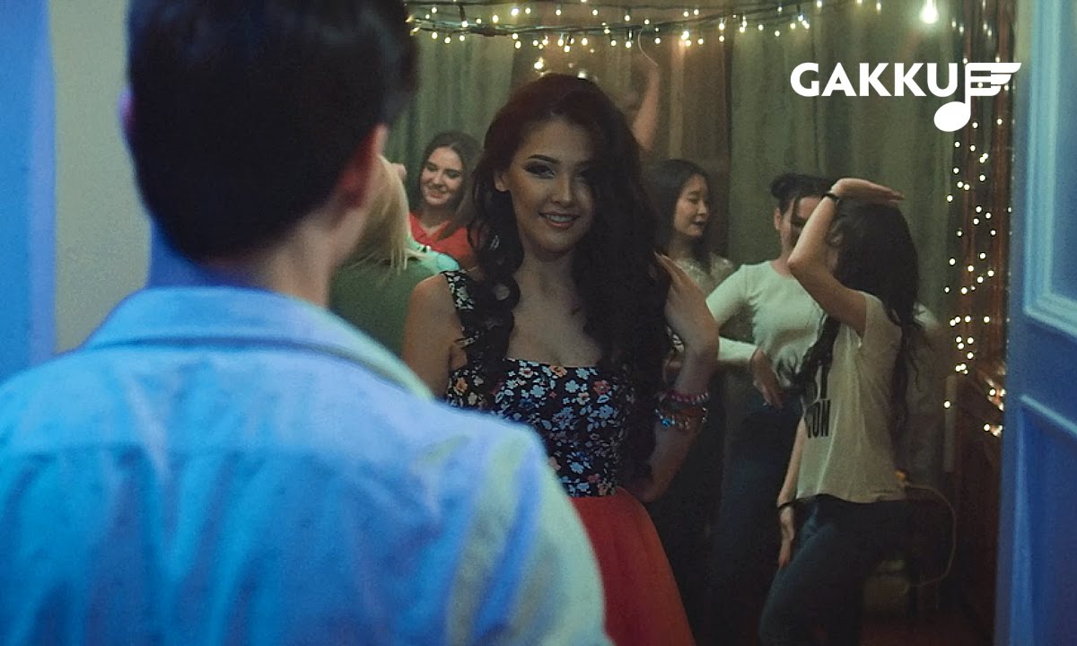 Айдана Меденова — Менімен Биле: Новинка в GAKKU TOP 10! 🎶