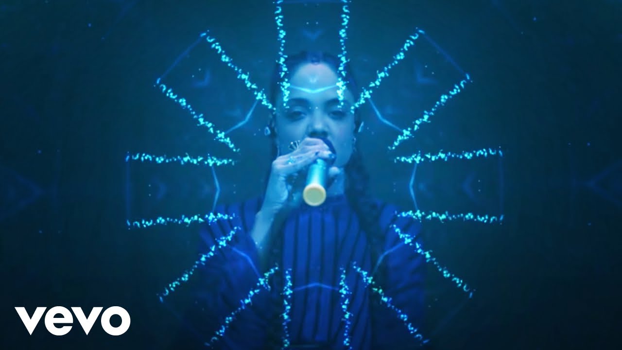 Tessa Thompson Performs 'I Will Go to War' from Creed II 🎶