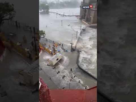 Maharashtra Floods Hit Gateway of India & Taj Hotel 🚧