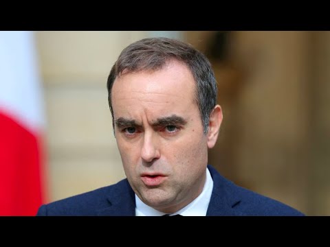 Nouveau gouvernement : "Lecornu aura mis trois semaines à composer un gouvernement recyclé"