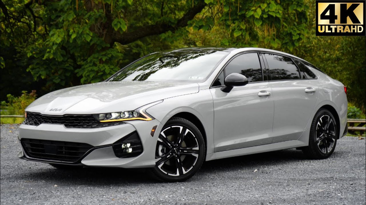 2022 Kia K5 AWD Midsize Sedan Review 🚗 | Is It the Best in Its Class?