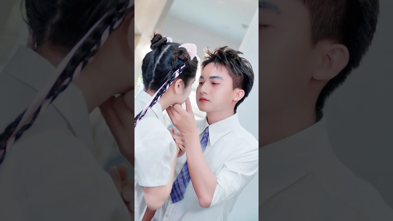 A Kiss to Fix It All 💋 | Lily Meow's Fun Channel