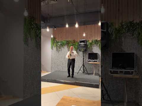 Каждую пятницу музыкальный вечер. Начало в 19:00. Участие бесплатно #живаямузыка #музыкальныйвечер