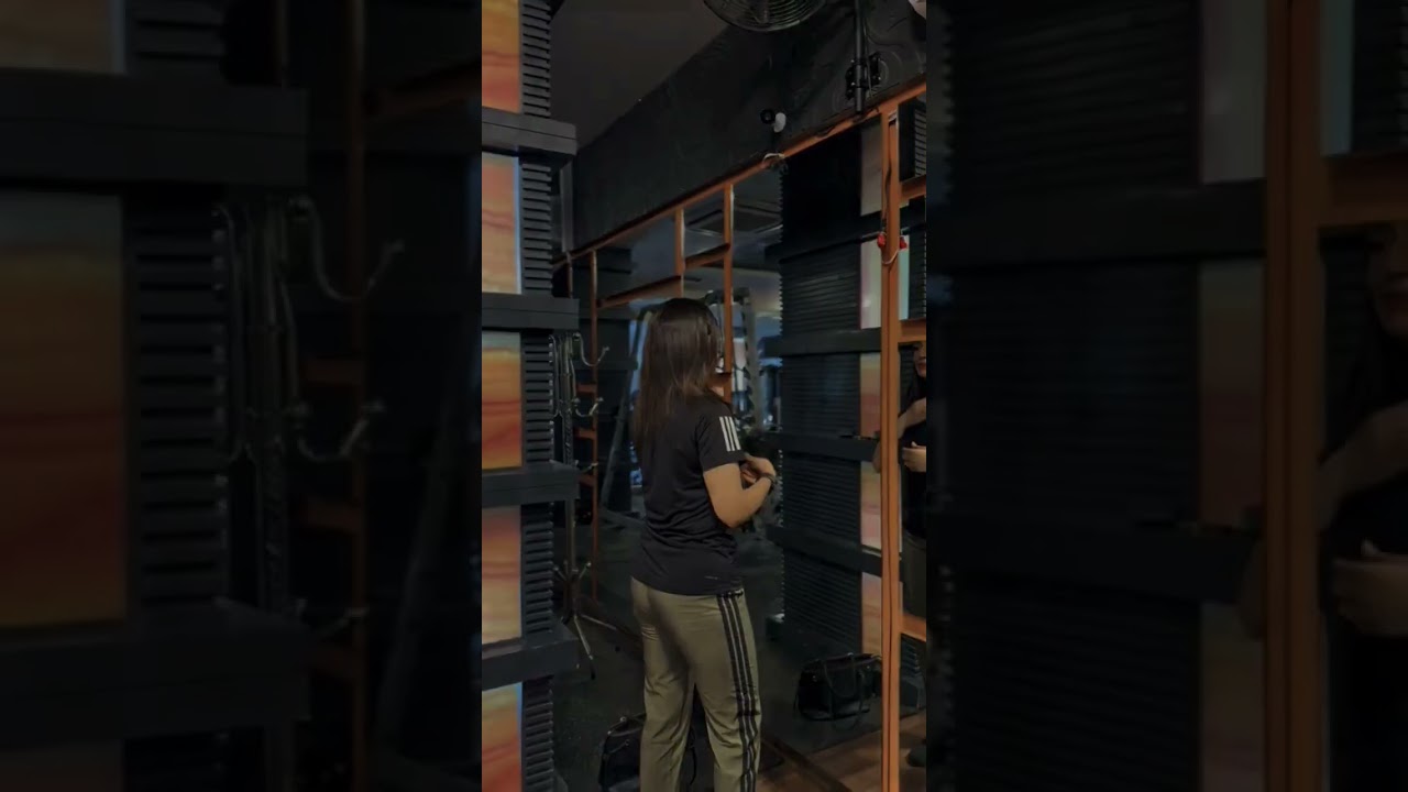 Pakistani Girls in Gym Wear & Hareem Farooq's Viral Jeans Dance