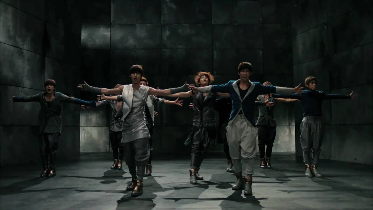 ZE:A Mazeltov MV ๐ถ