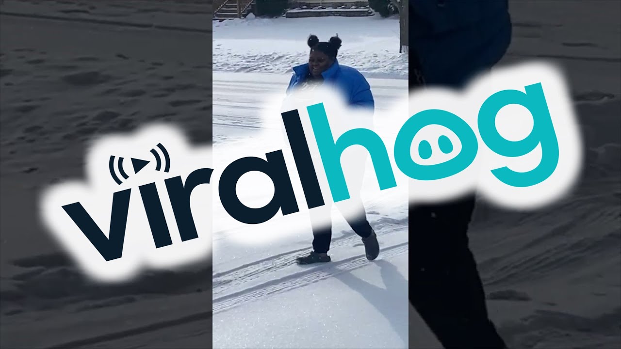 Chilling Weather in Buffalo Causes Chaos ❄️ | ViralHog