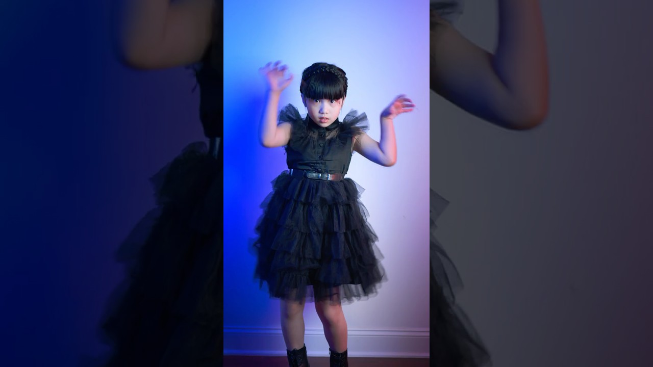 Wednesday Does the "Bloody Mary" Trend #dance #fyp