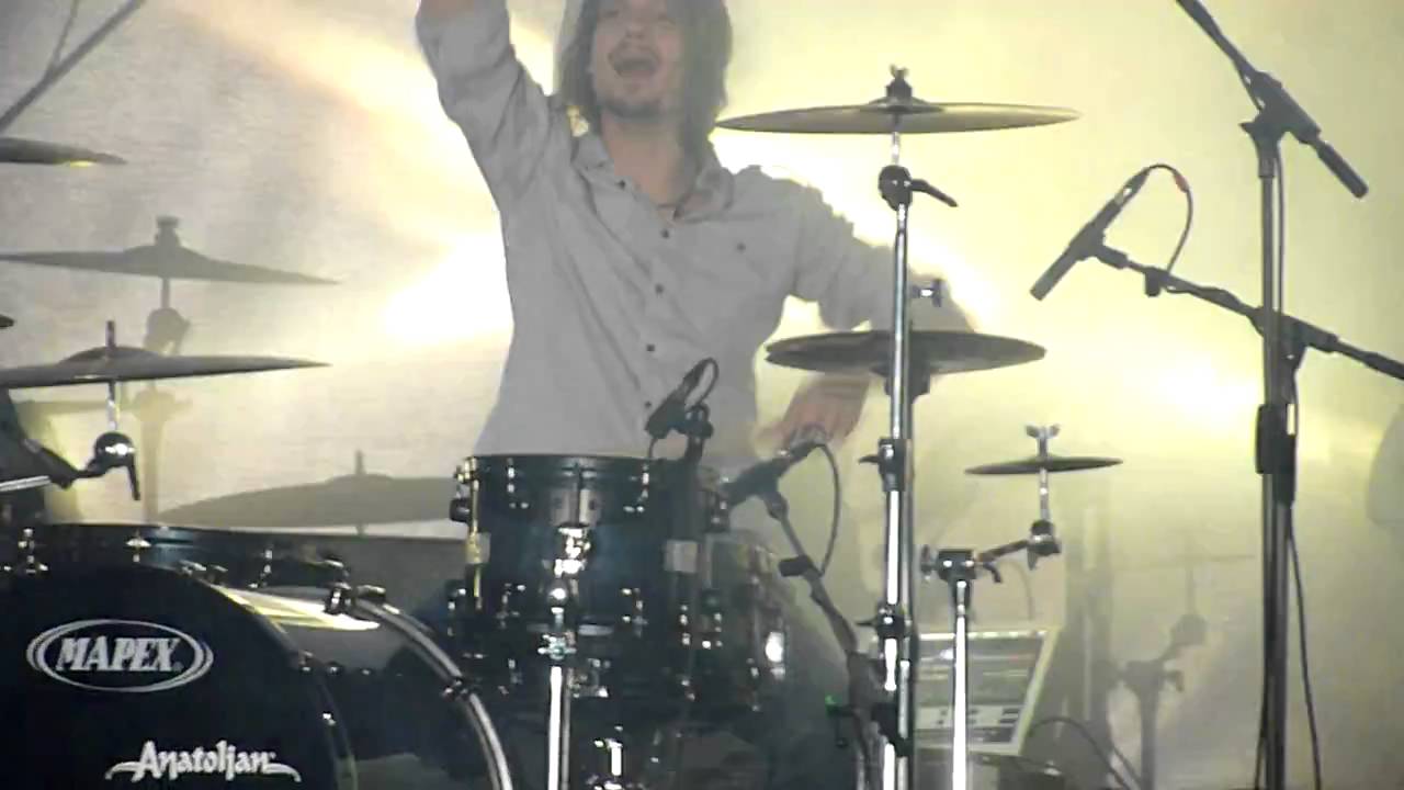 Lukas Pavlik's Stunning Drumming Solo at Ewa Farna Concert in Oława 2011 🎶