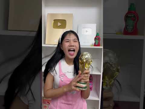 LNS - She ate Messi’s golden World Cup?! 🤯🏆⚽️ #shorts