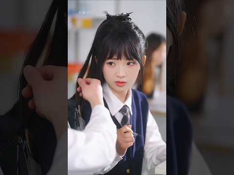 Simran Jackson's first day of college #love