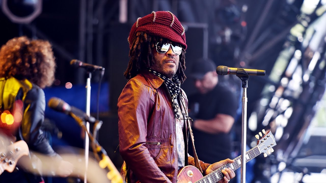 Lenny Kravitz Performs 'Are You Gonna Go My Way' at Hyde Park 🎸