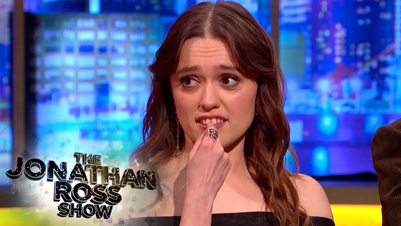 Aimee Lou Wood Addresses Teeth Comments & Shares Behind-the-Scenes Stories on The Jonathan Ross Show 🦷