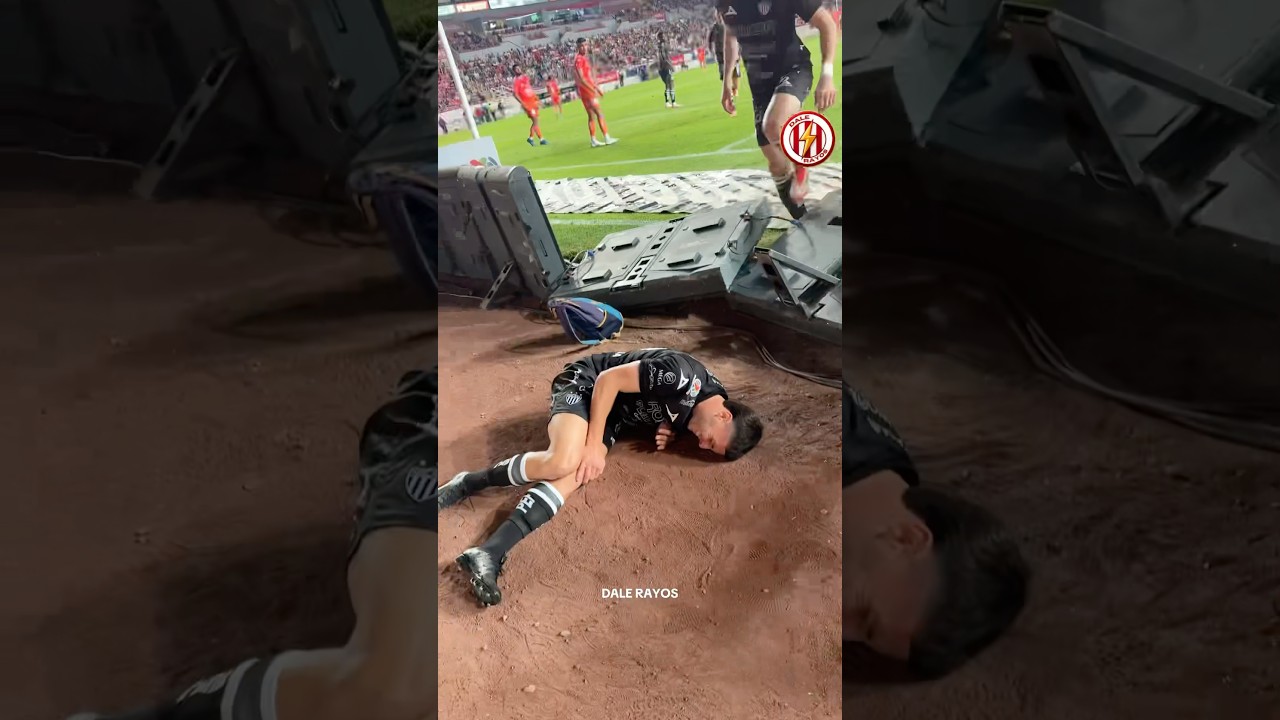 ¡Impactante empujón a Paradela en el partido de Necaxa! 😱