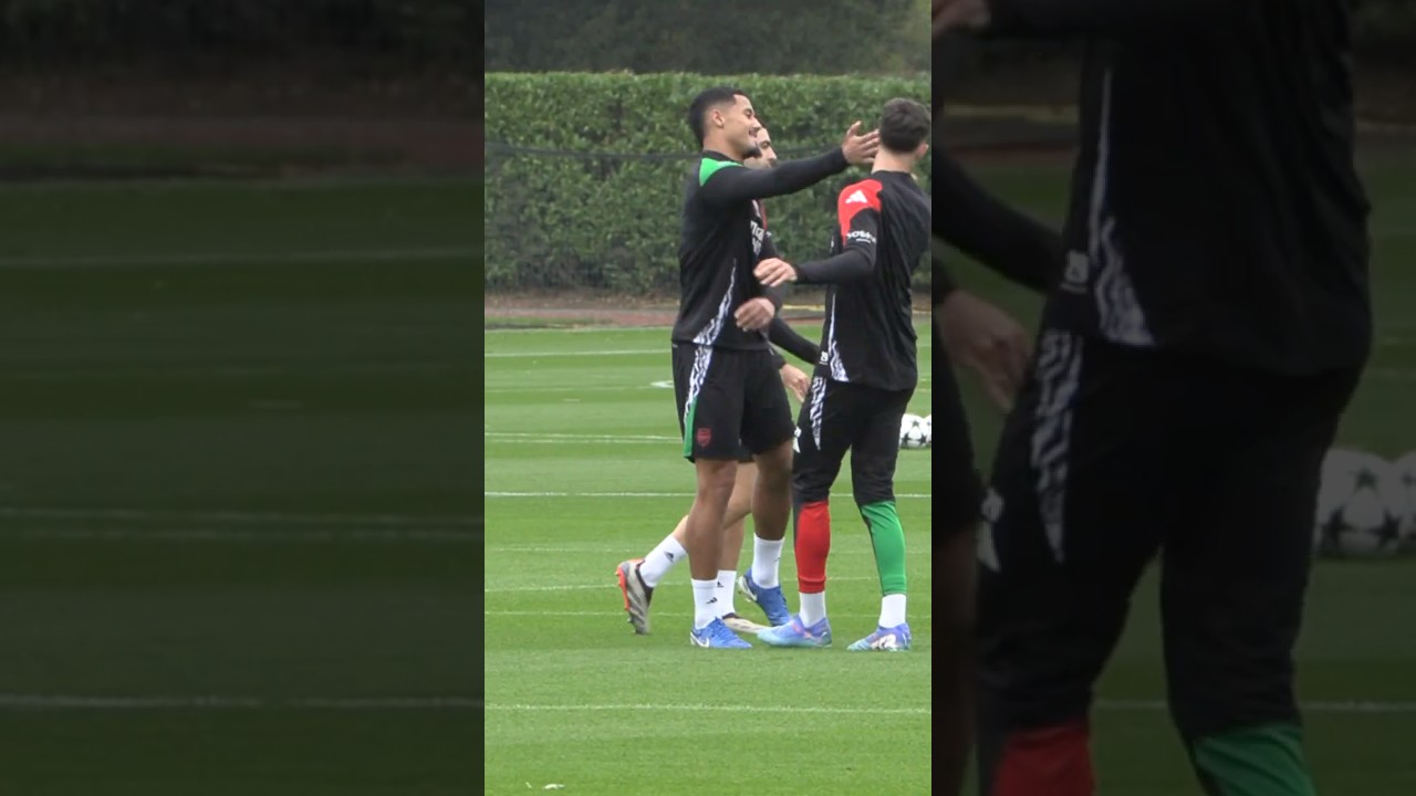 Saliba & Havertz Play Fight at Arsenal Training 🥊