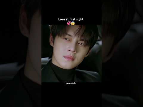 Love at first sight 💞😱 Sweet trap 💞❤️#youtubeshorts #shorts  #short #kdrama