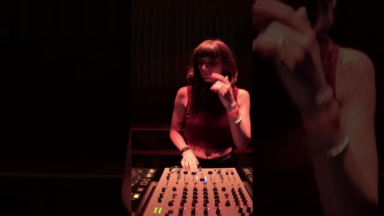 ÄLI's Hypnotic House Live Track 🎶