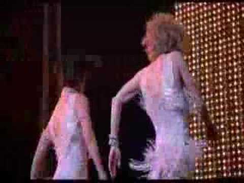 Chicago (2003) Finale: 'Nowadays' Performance 🎶