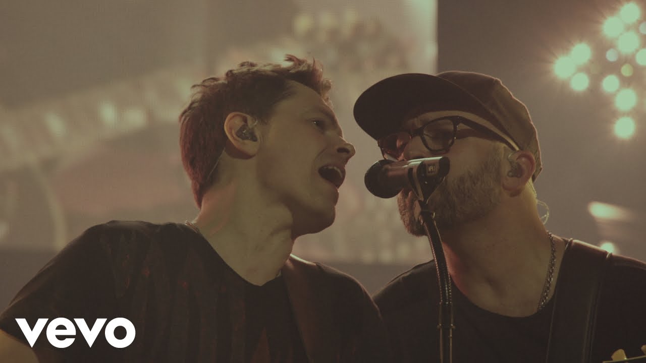 Michael Patrick Kelly - Happiness (Live) 🎶