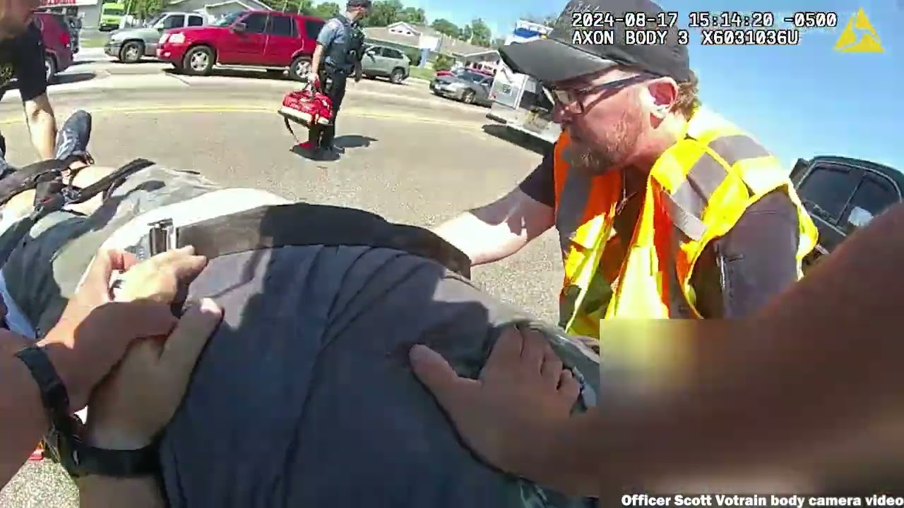 RAW: First responders save cardiac arrest victim in O'Fallon, Illinois