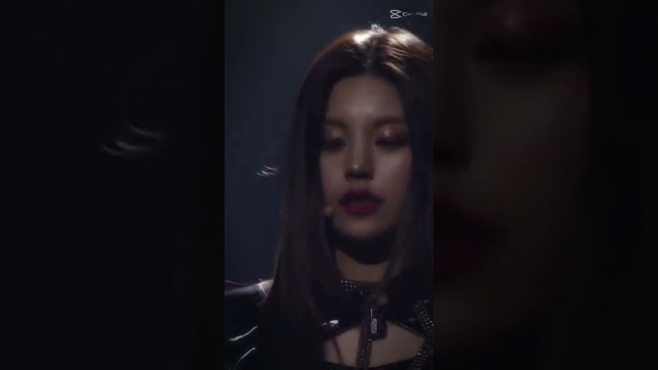 Stunning Ryeji Edit Featuring ITZY's Ryujin & Yeji ✨