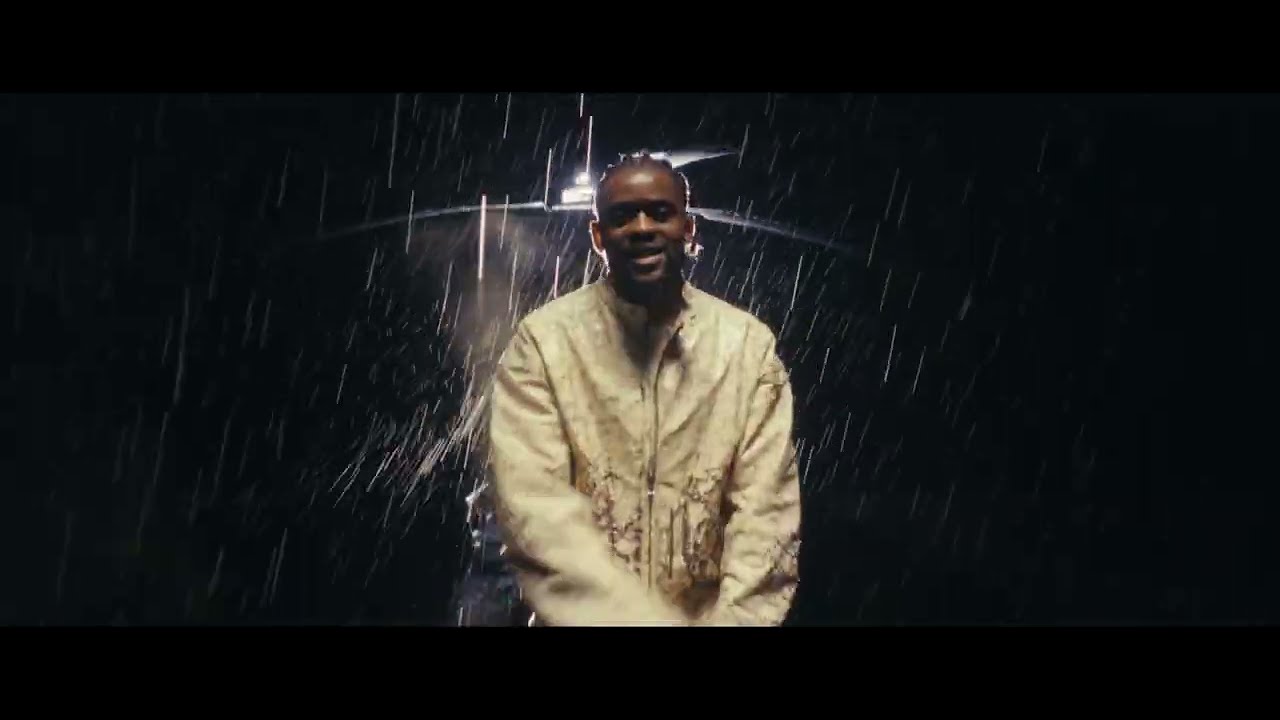 Guy2Bezbar - TOUT L'ÉTÉ (Clip Officiel) ☀️ | Nouvelle Chanson à ne pas manquer