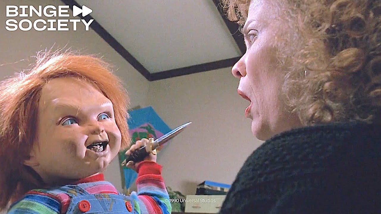 Chucky Tue Grace in 'La Poupée de Sang' (1990) 🔪