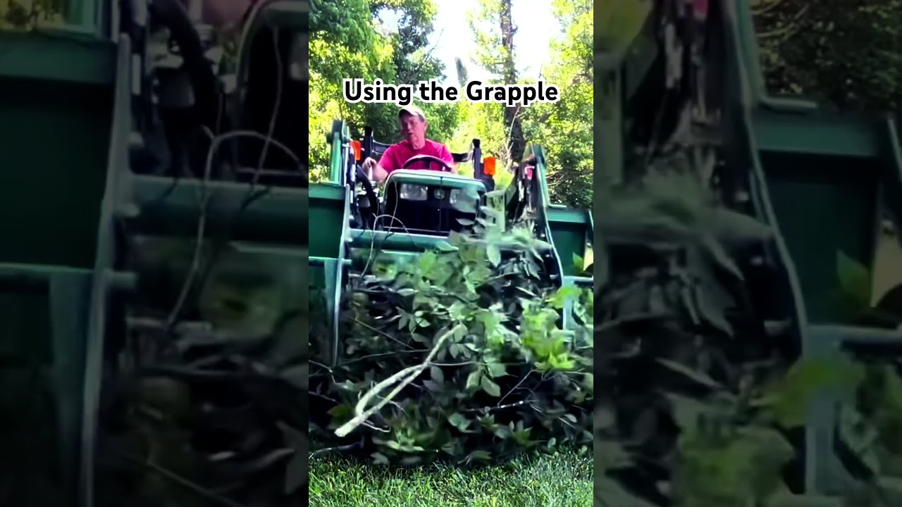 John Deere 3025e & BrushCrusher Grapple 🚜