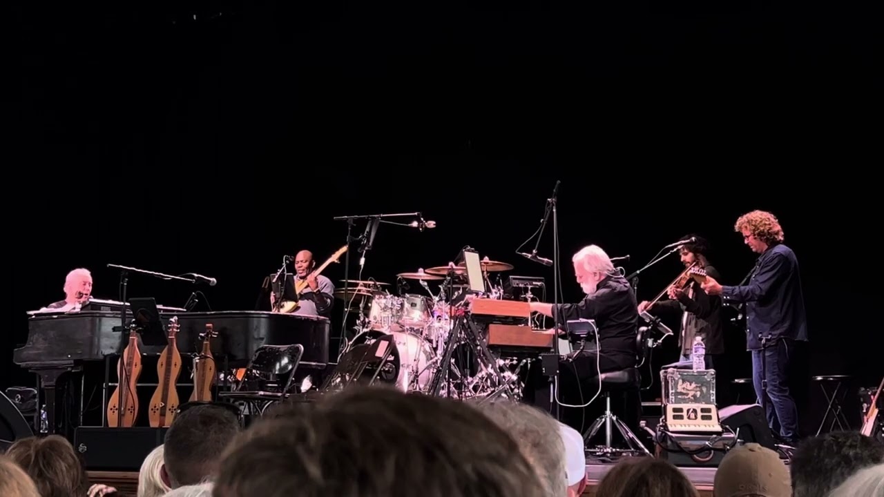 Bruce Hornsby & The Noisemakers at Ocean City Pier 🎹