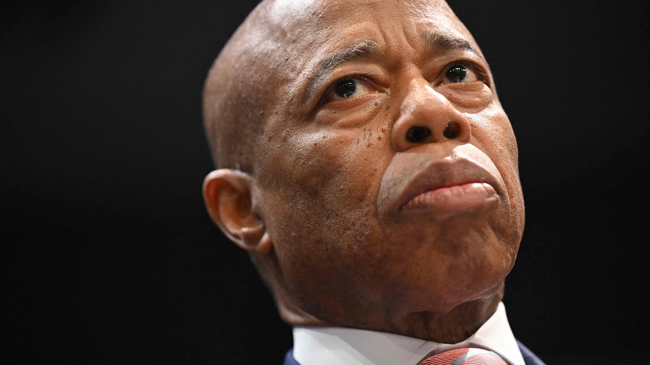 New Yorker Bürgermeister Eric Adams zieht Kandidatur für Wiederwahl zurück