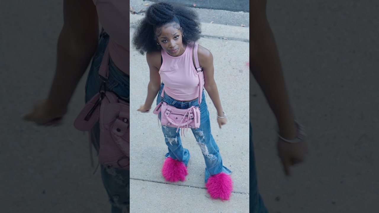 You Won't Believe When She Shows Up at Your House! 😱😂 #KiniGradOn