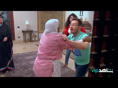 أحمد زاهر بيحاول يهرب بس هيروح فين 🤣