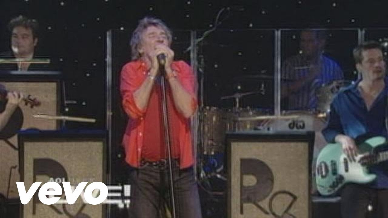 Rod Stewart Performs 'First Cut Is The Deepest' Live 🎶