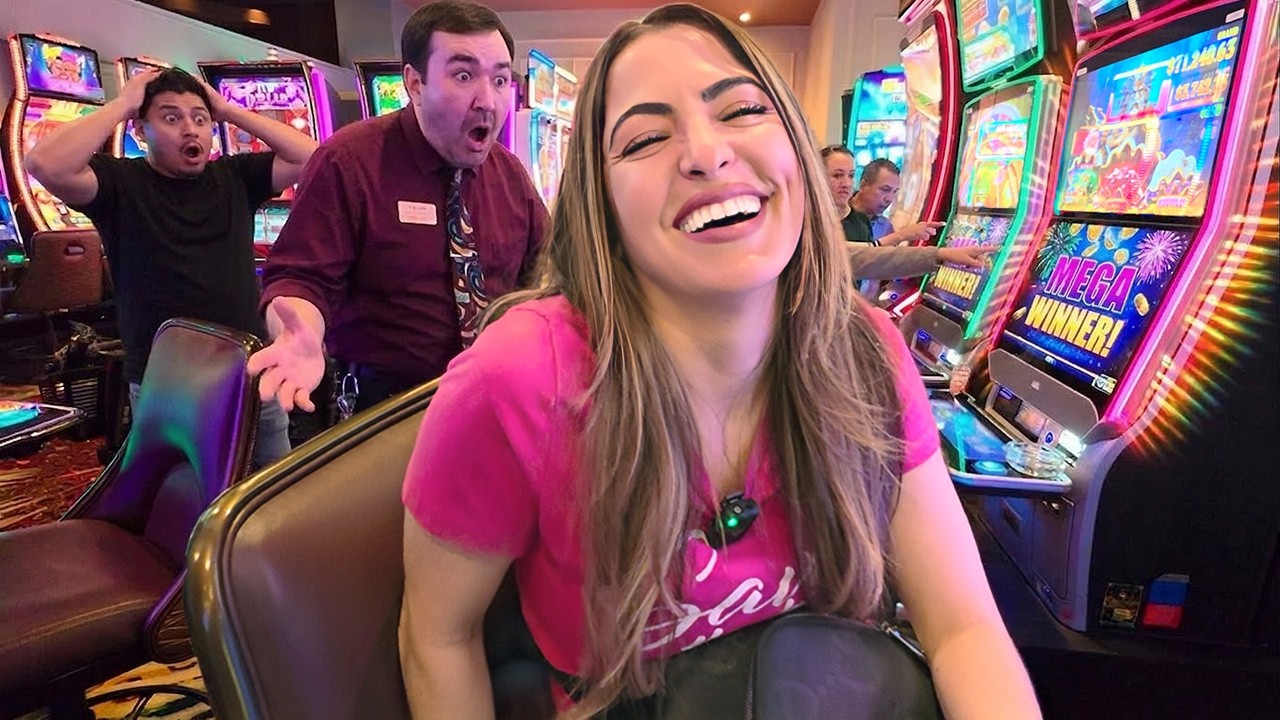 Big Wins in 2 Minutes: $240 Slot Spins at El Cortez 🎰