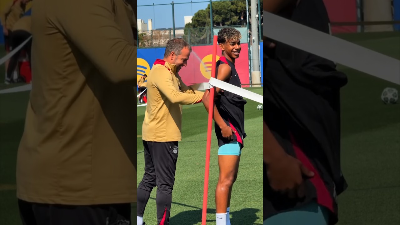 Hansi Flick Mentors Lamine Yamal at Barça ⚽