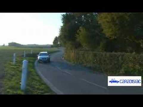 Volvo XC70: L'héritage du break suédois 🚗